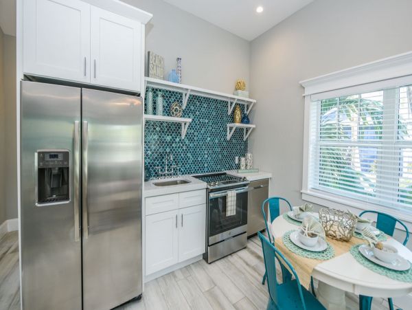 Holmes Beach One Bedroom Rental Short Walk to the Beach