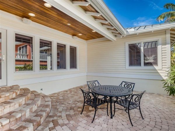 Boca Grande Vacation Cottage 2 Bedrooms Sleeps 4 Guests