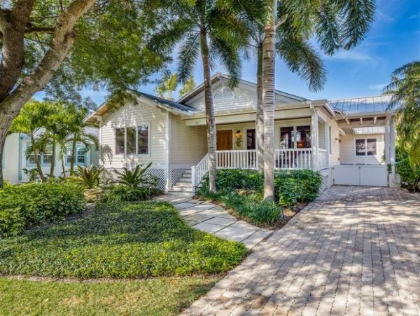 Boca Grande Vacation Cottage 2 Bedrooms Sleeps 4 Guests