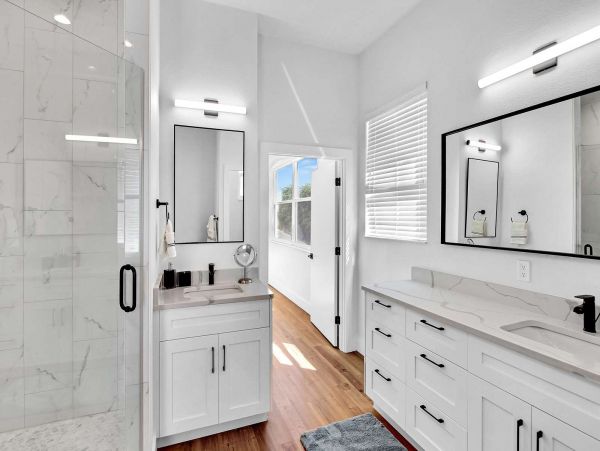 Vacation Pool Home in Siesta Key Close to Beach