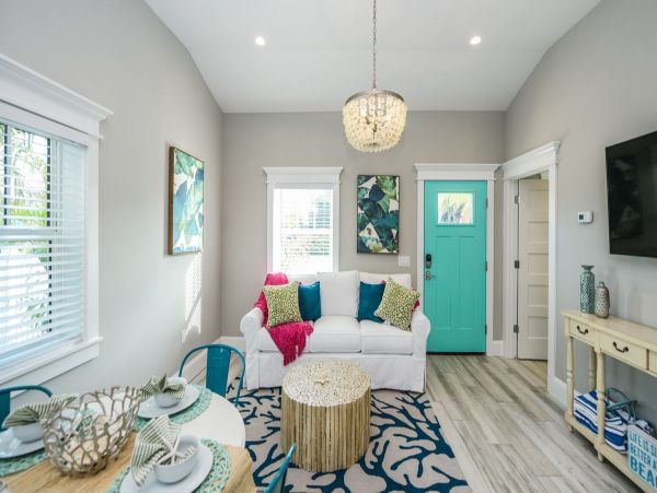 Holmes Beach Vacation Villa One Bedroom Sleeps Four Guests.