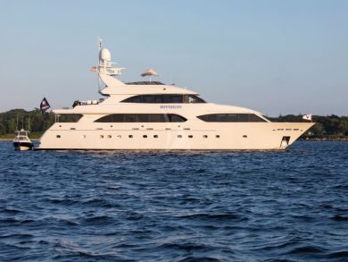 Elite Luxury Power Yacht with Five Staterooms and Full Crew
