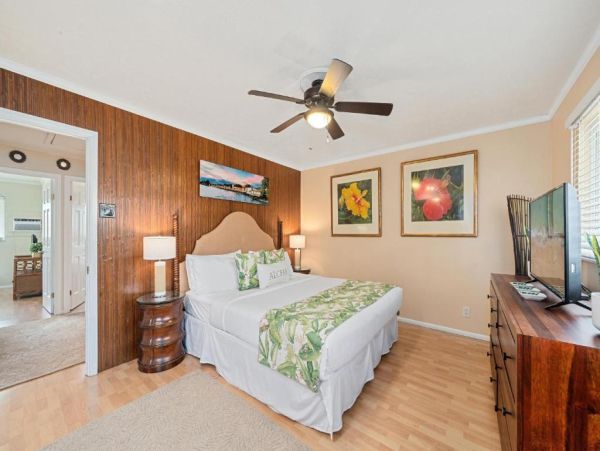 Lahaina Maui Vacation Rental Spacious 3-Bedroom Condo with Beach Access