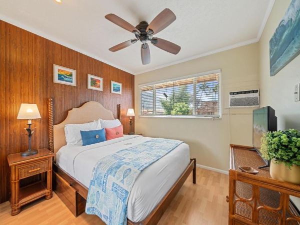Lahaina Maui Vacation Rental Spacious 3-Bedroom Condo with Beach Access