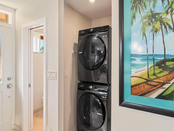 Lahaina Maui Vacation Rental Spacious 3-Bedroom Condo with Beach Access