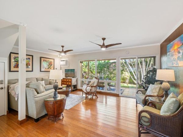Lahaina Maui Vacation Rental Spacious 3-Bedroom Condo with Beach Access
