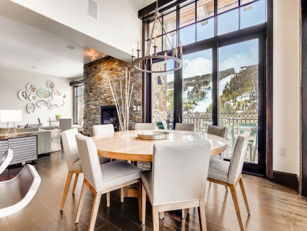 Vail Luxury Vacation Rental Sleeps Six Guests Walk to Lifts