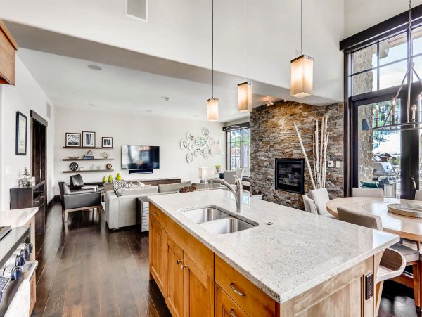 Vail Luxury Vacation Rental Sleeps Six Guests Walk to Lifts