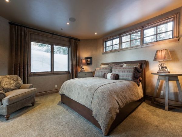 Luxurious Chateau Style Five Bedroom Ski Home in Park City Utah