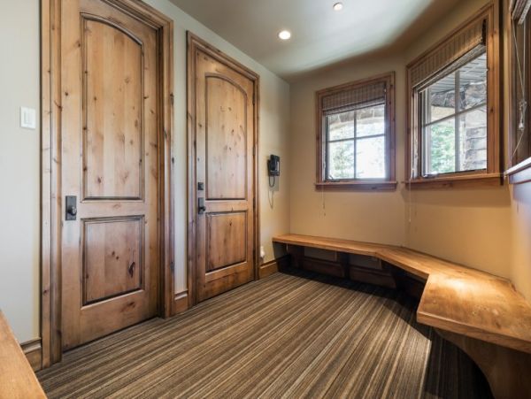 Luxurious Chateau Style Five Bedroom Ski Home in Park City Utah