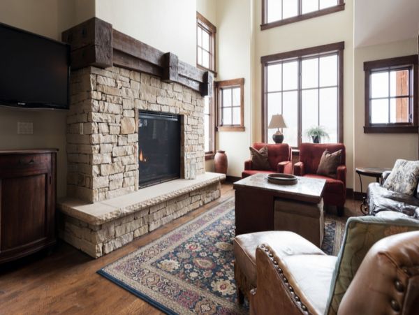 Exquisite Vacation Retreat with 4 Bedrooms & Private Spa