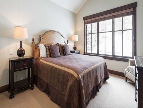 Exquisite Vacation Retreat with 4 Bedrooms & Private Spa