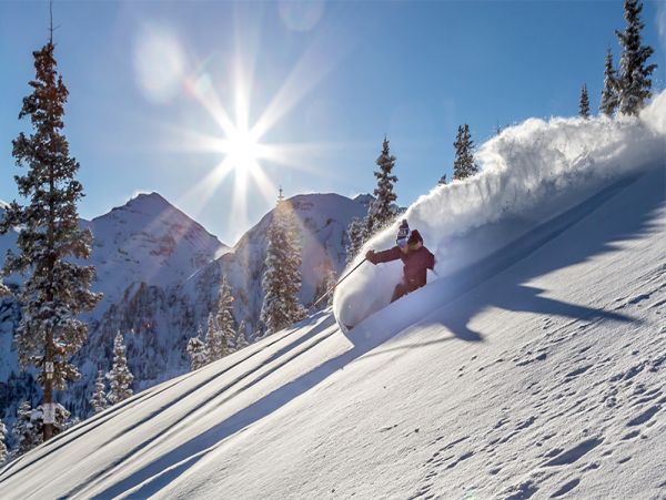 Vail Vacation Condo Sleeps Eight Guests.