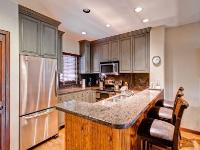 Beaver Creek Vacation Townhouse Sleeps Eight Guests.