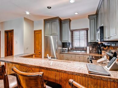 Beaver Creek Vacation Townhouse Sleeps Eight Guests.