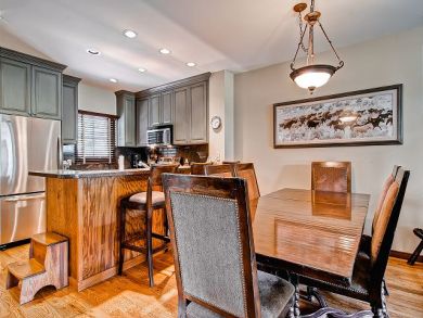 Beaver Creek Vacation Townhouse Sleeps Eight Guests.
