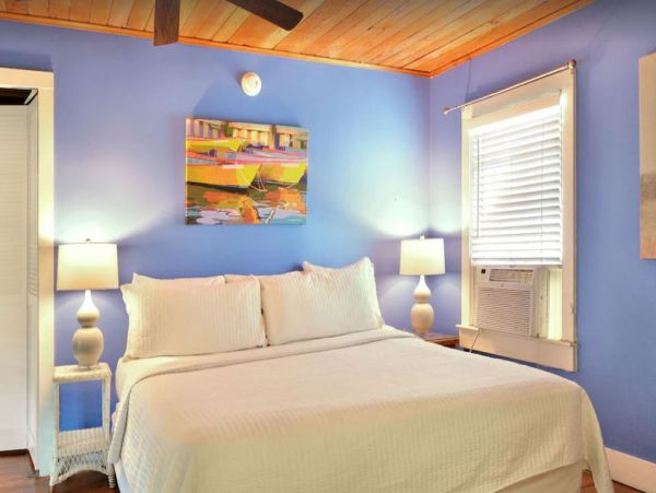 Key West Walk To Beach 5 Bedroom Plus Cottage Vacation Home