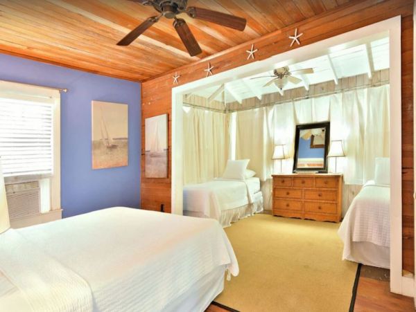 Key West Walk To Beach 5 Bedroom Plus Cottage Vacation Home