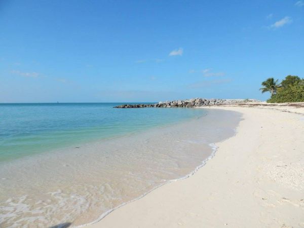 Key West Walk To Beach 5 Bedroom Plus Cottage Vacation Home