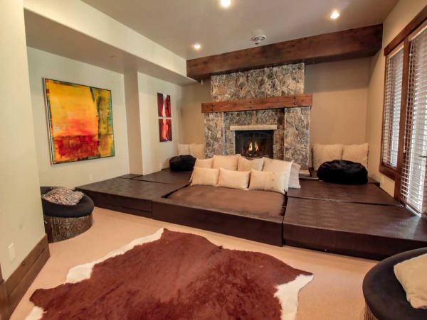 Elite Ski in Ski out Park City Rental with 6 Bedrooms