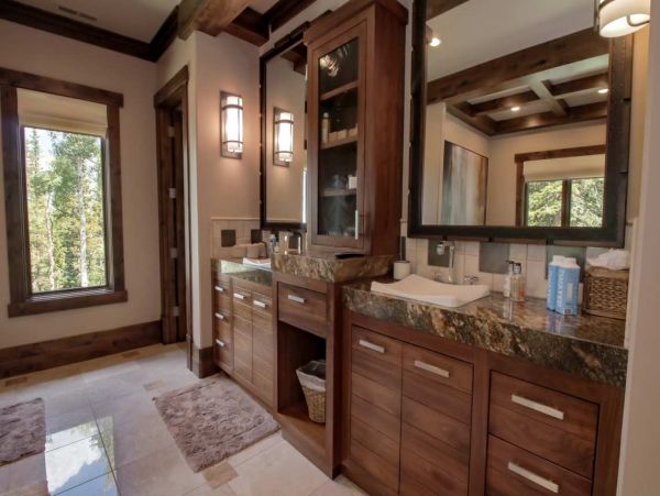 Elite Ski in Ski out Park City Rental with 6 Bedrooms