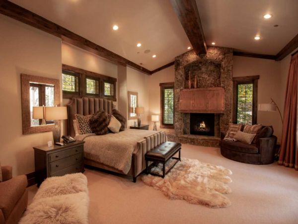 Elite Ski in Ski out Park City Rental with 6 Bedrooms