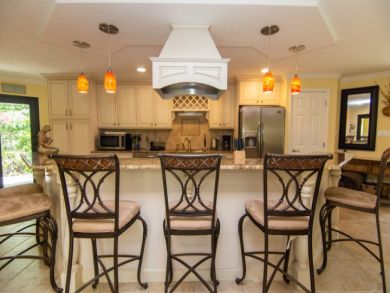 Sanibel Vacation Home Sleeps Six Guests.
