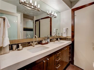 Excellent location in Deer Valley Excellent location in Deer Valley
