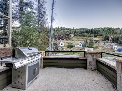 Five Bedroom Luxury Sits Between Deer Valley & Park City Five Bedroom Luxury Sits Between Deer Valley & Park City