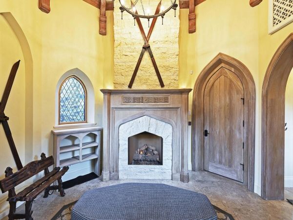 Luxury Mountain Retreat with Ski-In/Ski-Out Access in Park City