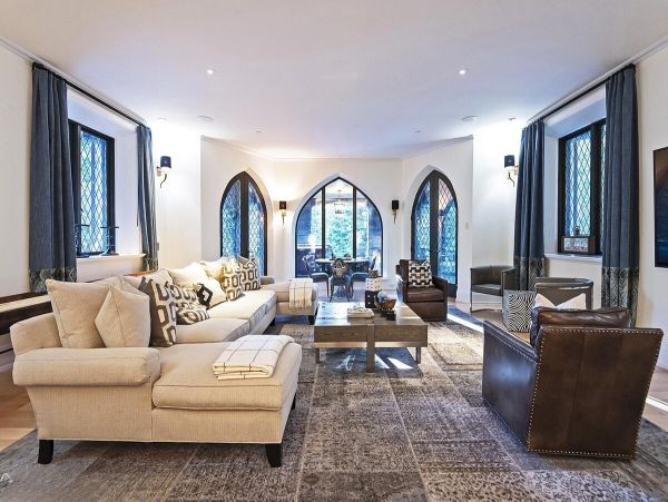 Luxury Mountain Retreat with Ski-In/Ski-Out Access in Park City