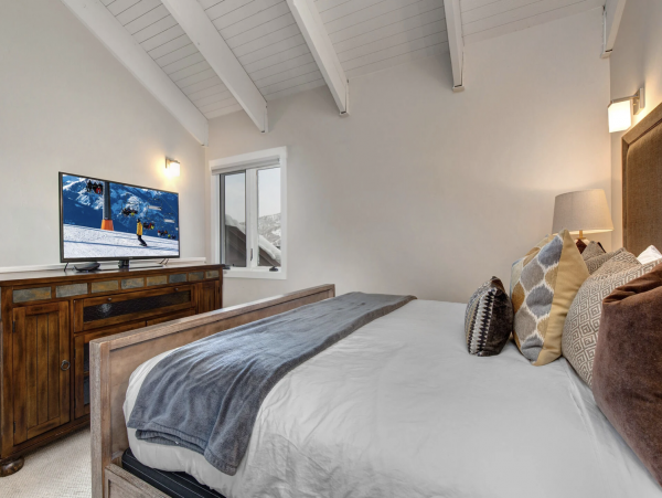 Ski In Ski Out Magnificent Residence
