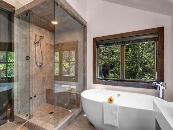 Experience Luxury Ski-In/Ski-Out Living in Deer Valley