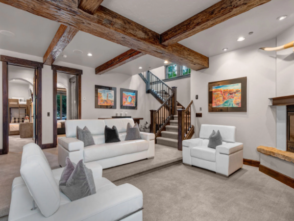 Experience Luxury Ski-In/Ski-Out Living in Deer Valley