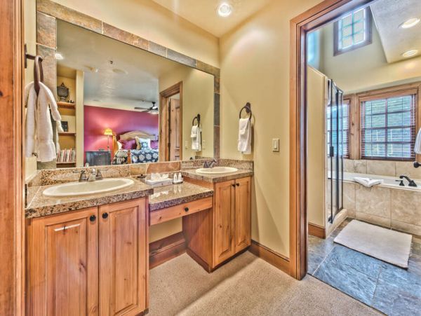Mountain Views Park City Vacation Home Sleeps 12 Guests