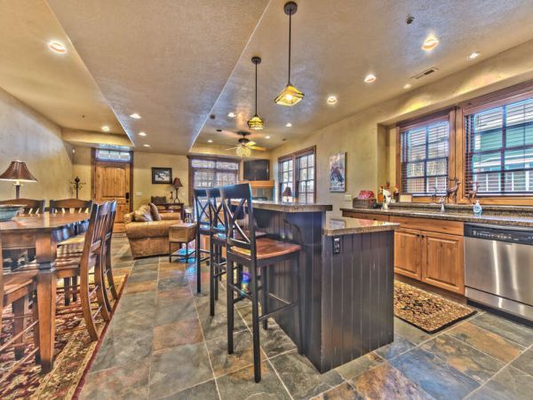 Mountain Views Park City Vacation Home Sleeps 12 Guests