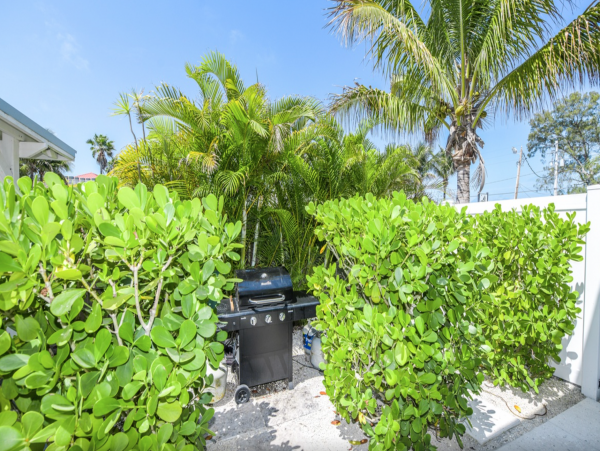 Bradenton Beach  3 Bedroom Bayfront Condo Sleeps 8  Guests