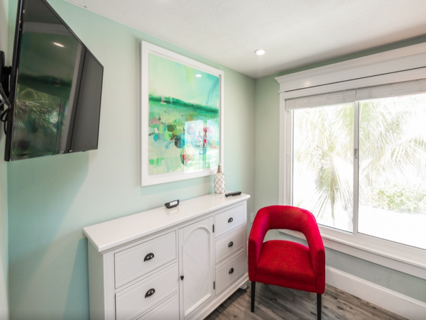 Bradenton Beach  3 Bedroom Bayfront Condo Sleeps 8  Guests