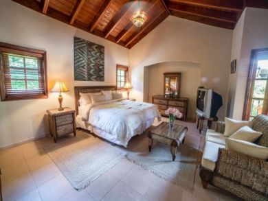 Dominican Republic 8 Bedroom Vacation Home Sleeps 18 Guests