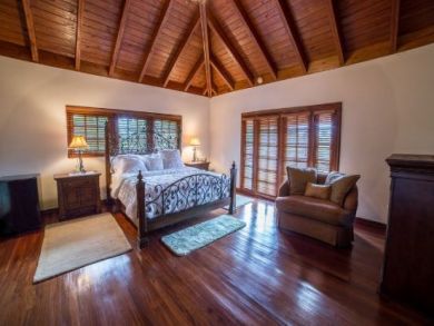 Dominican Republic 8 Bedroom Vacation Home Sleeps 18 Guests