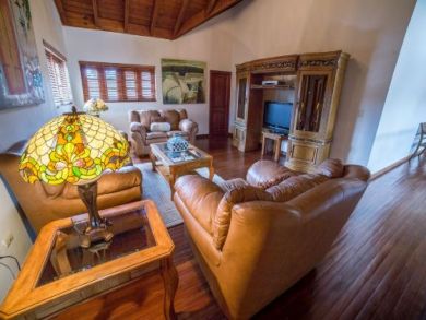 Dominican Republic 8 Bedroom Vacation Home Sleeps 18 Guests