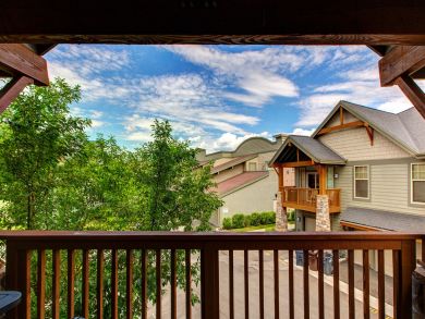 What a Stunning Three Bedroom Rental What a Stunning Three Bedroom Rental