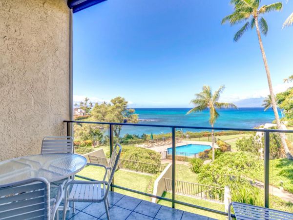 Napili Oceanfront One Bedroom Plus Loft Vacation Condo