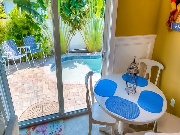Holmes Beach Vacation Condo One Bedroom