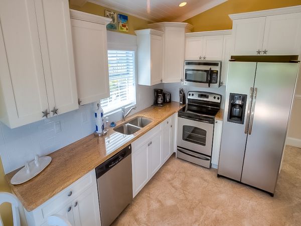 Holmes Beach Vacation Condo One Bedroom