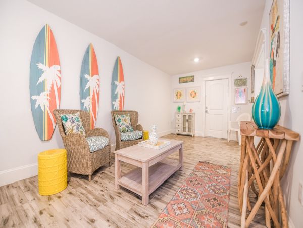 Bradenton Beach One Bedroom Rental Condo Short Walk to Beach