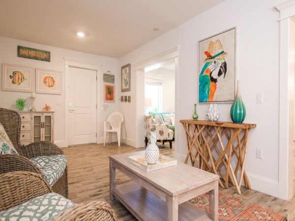 Bradenton Beach One Bedroom Rental Condo Short Walk to Beach