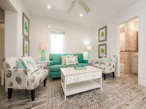 Bradenton Beach One Bedroom Rental Condo Short Walk to Beach