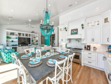 Holmes Beach Luxury Beachfront 4 Bedroom Vacation Home