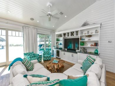 Holmes Beach Luxury Beachfront 4 Bedroom Vacation Home